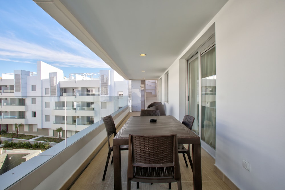 Aqua Apartments Marbella 7/80