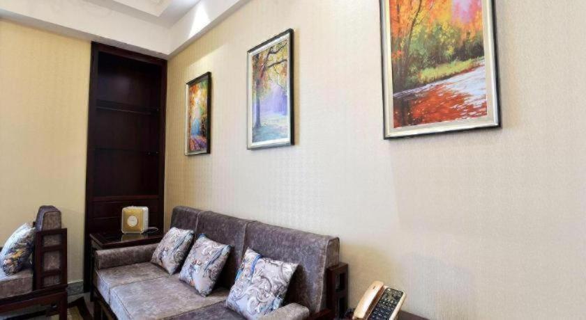 Hunan WanJiaLi International Hotel 33/52