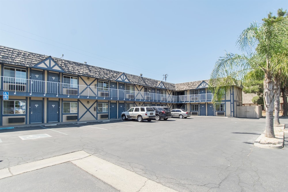 Motel6 Kingsburg, CA 43/47