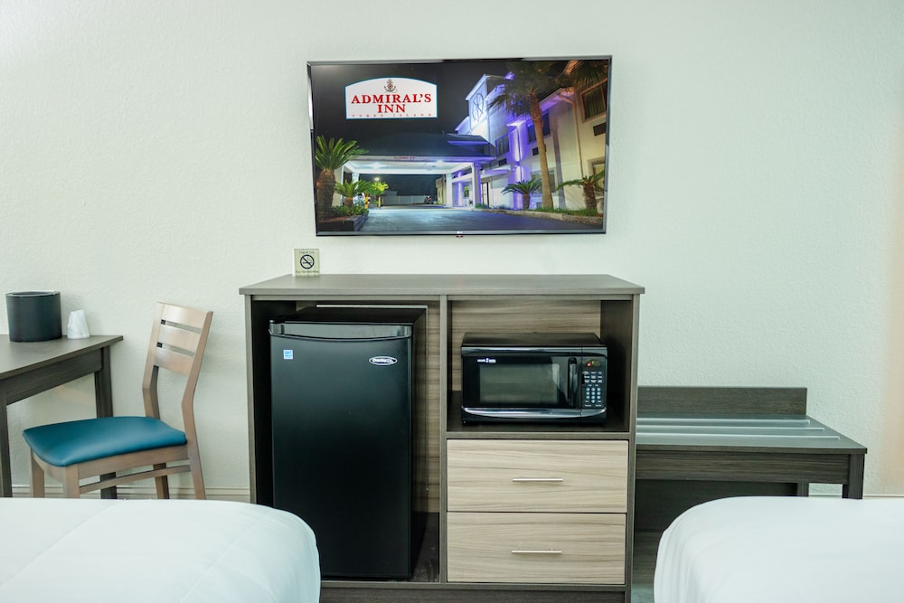 Howard Johnson Inn Tybee Island Savannah GA 33/69