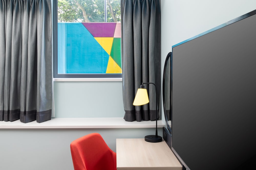Hyatt Place London City East 24/67