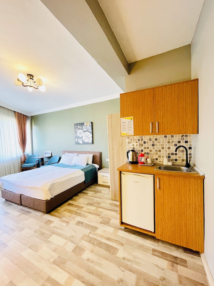 Puffin Suite 15/35