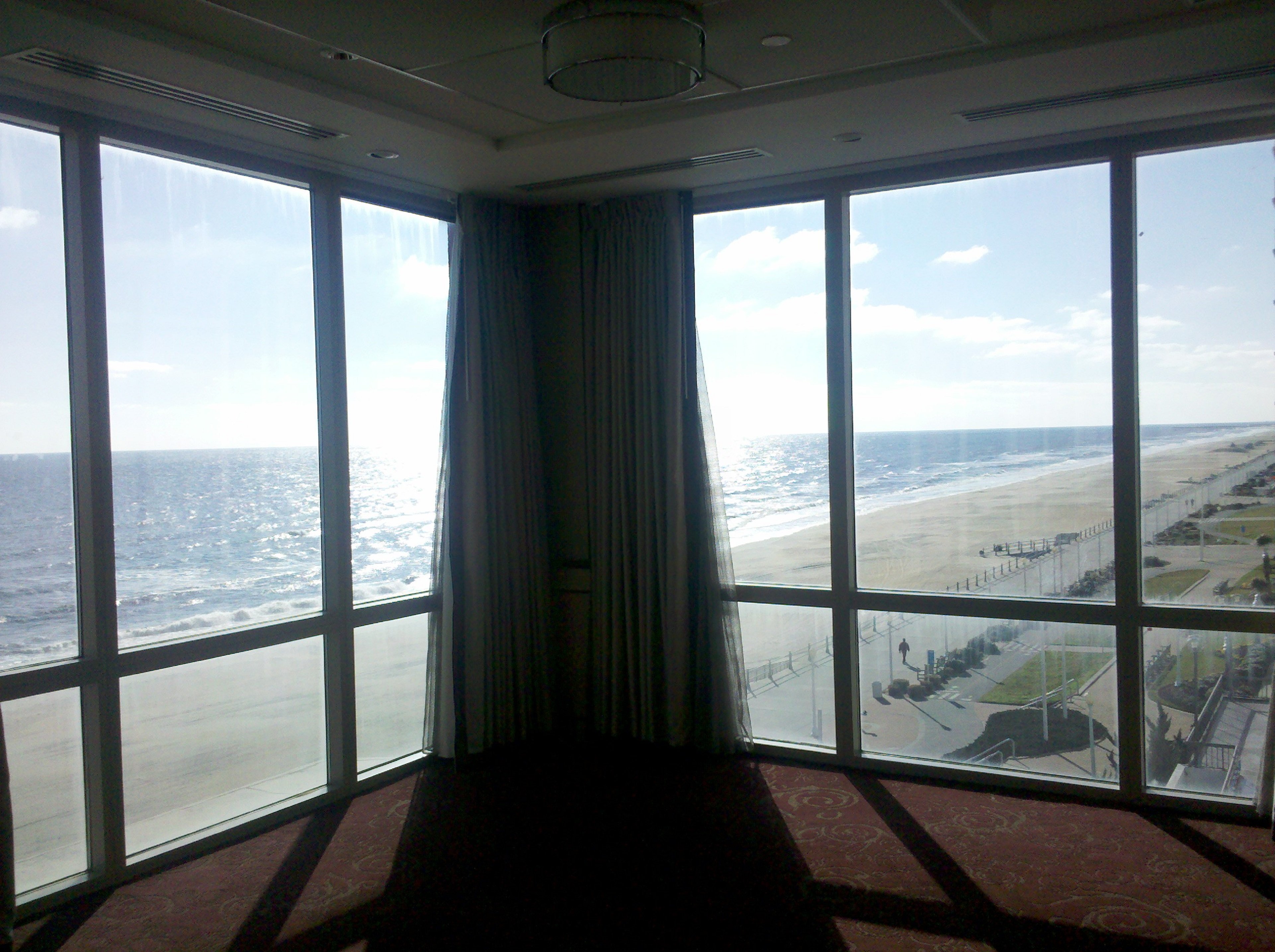 Holiday Inn Hotel And Suites Virginia Beach North Beach 46/80