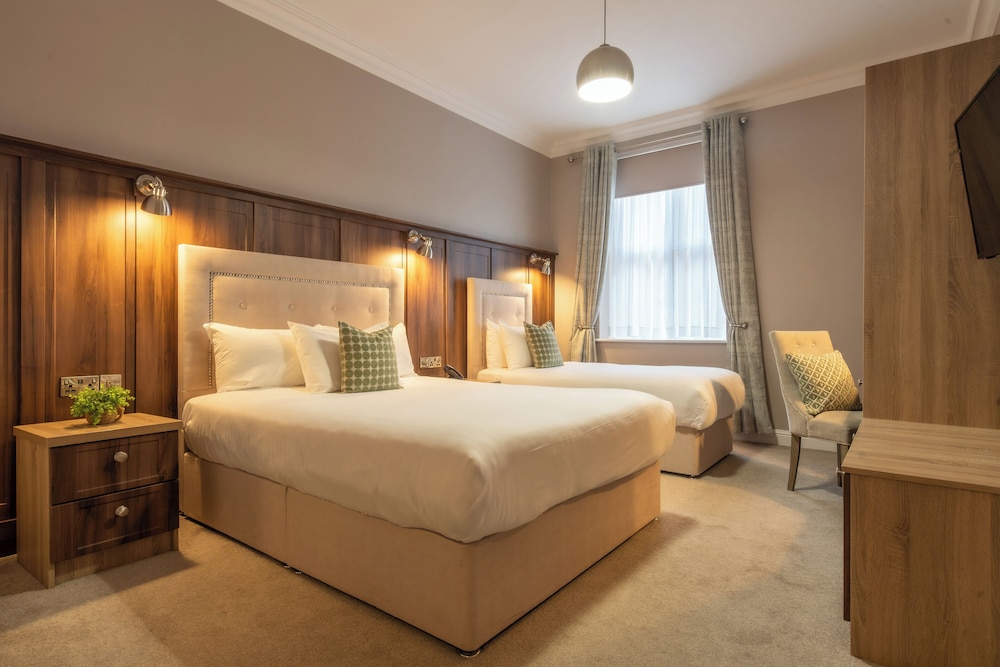 Abbey Court 23/61