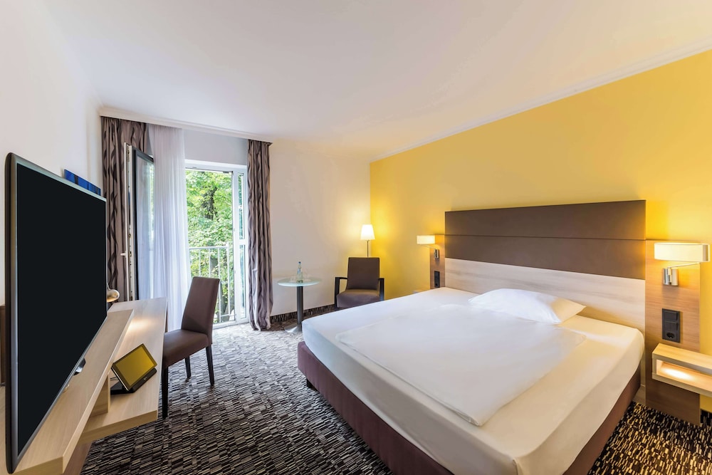 غرفة قياسية بسرير كوين لذوي الإعاقة، Best Western Plus Hotel Koeln City 2/5