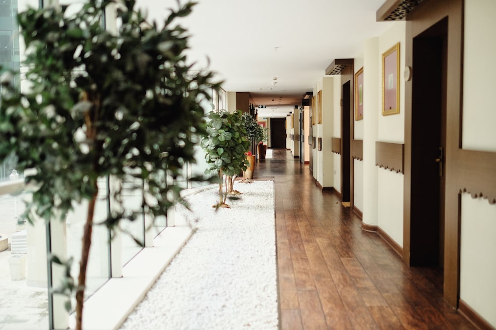 Sabiha Gokcen Hotel Istanbul Houses 48/50