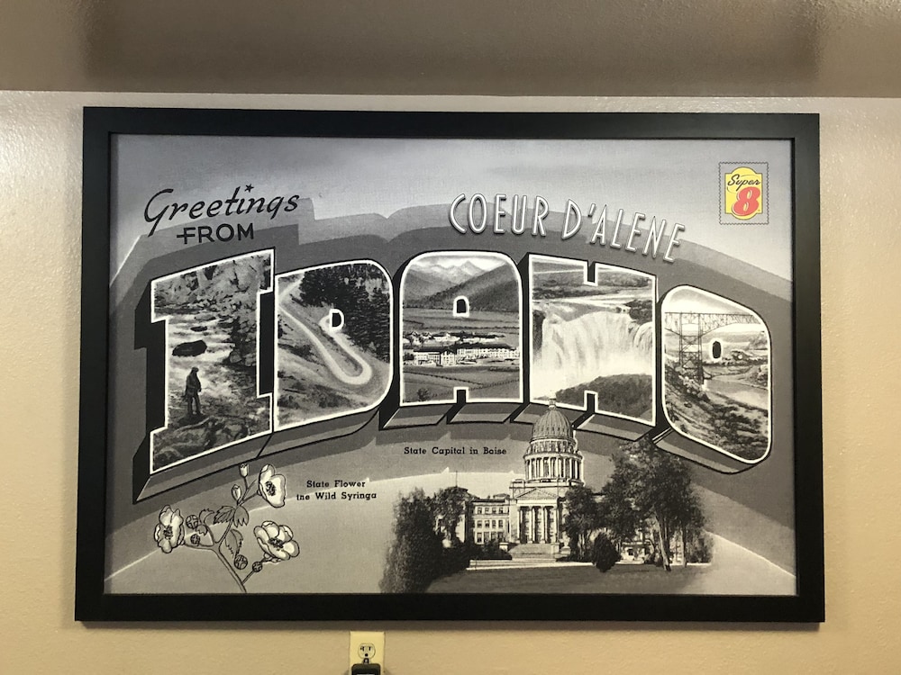 Super 8 by Wyndham Coeur d'Alene 20/32