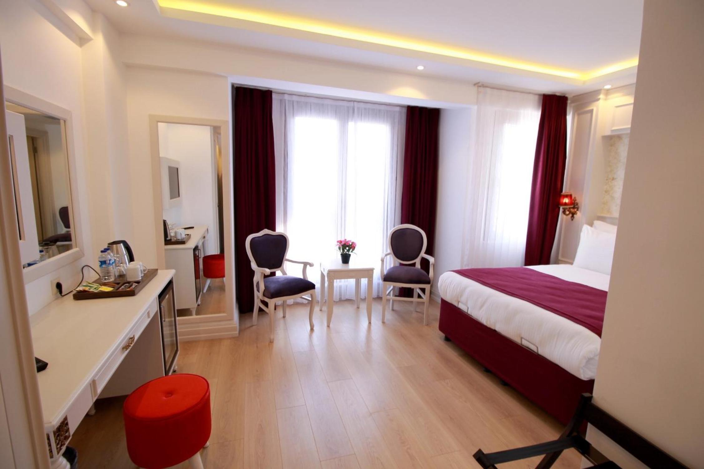 غرفة سوبيريور بسرير مزدوج، Albinas Hotel 2/8