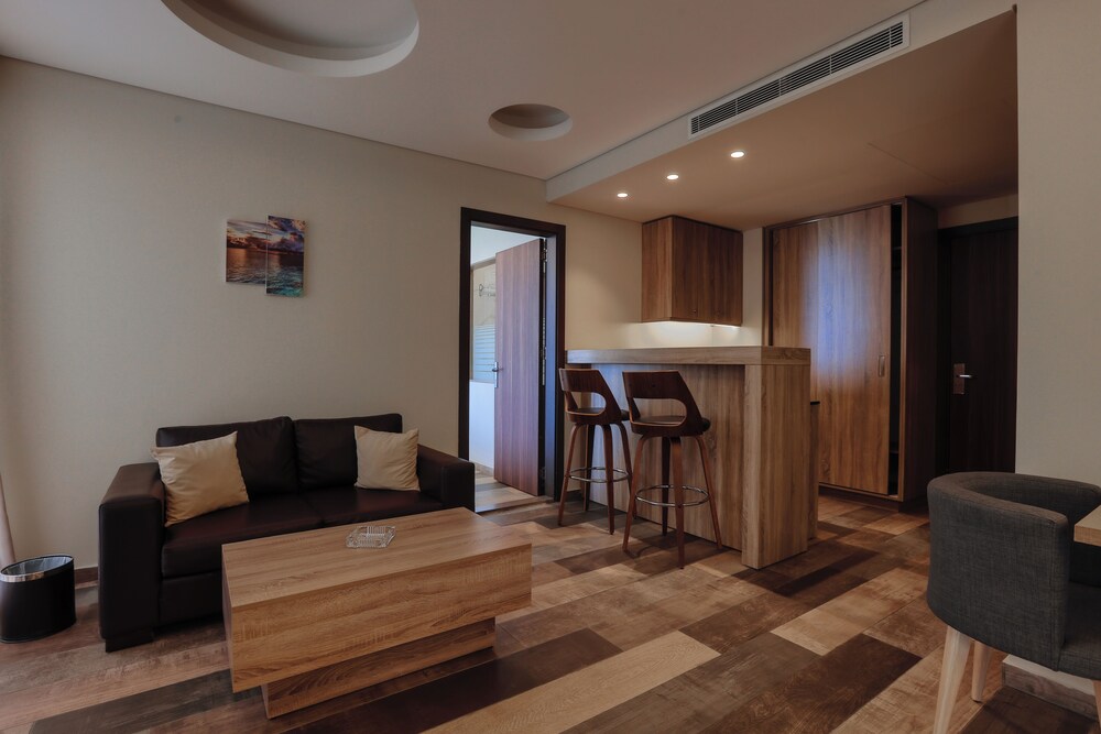 Haya hotel & spa 39/51