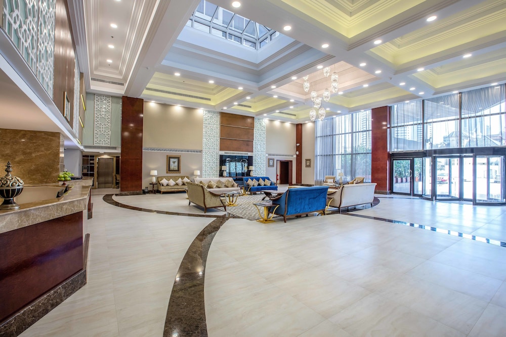 Gulf Court Hotel 5/50