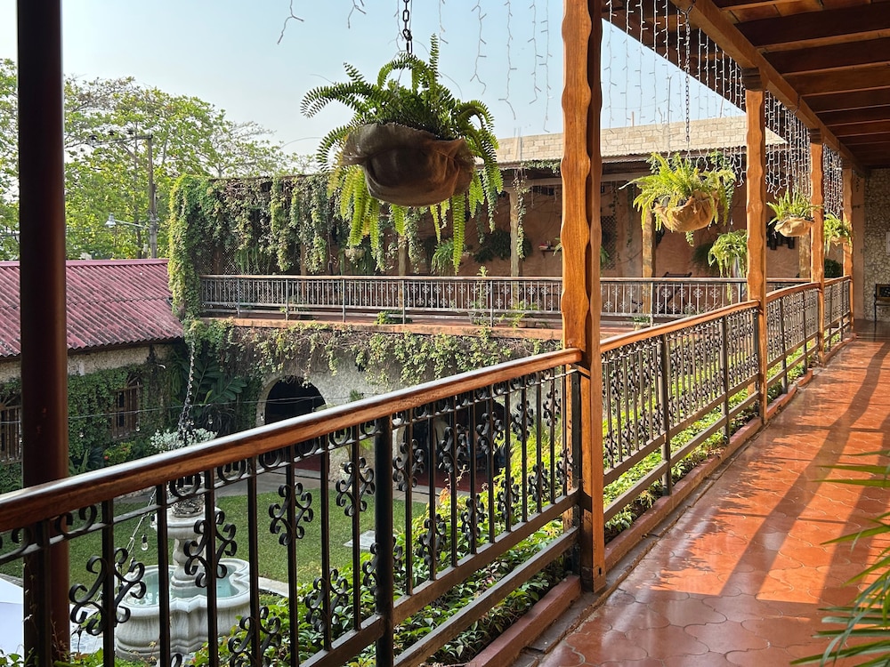 Hotel Del Patio 48/62