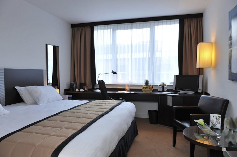Hotel Progress 25/65