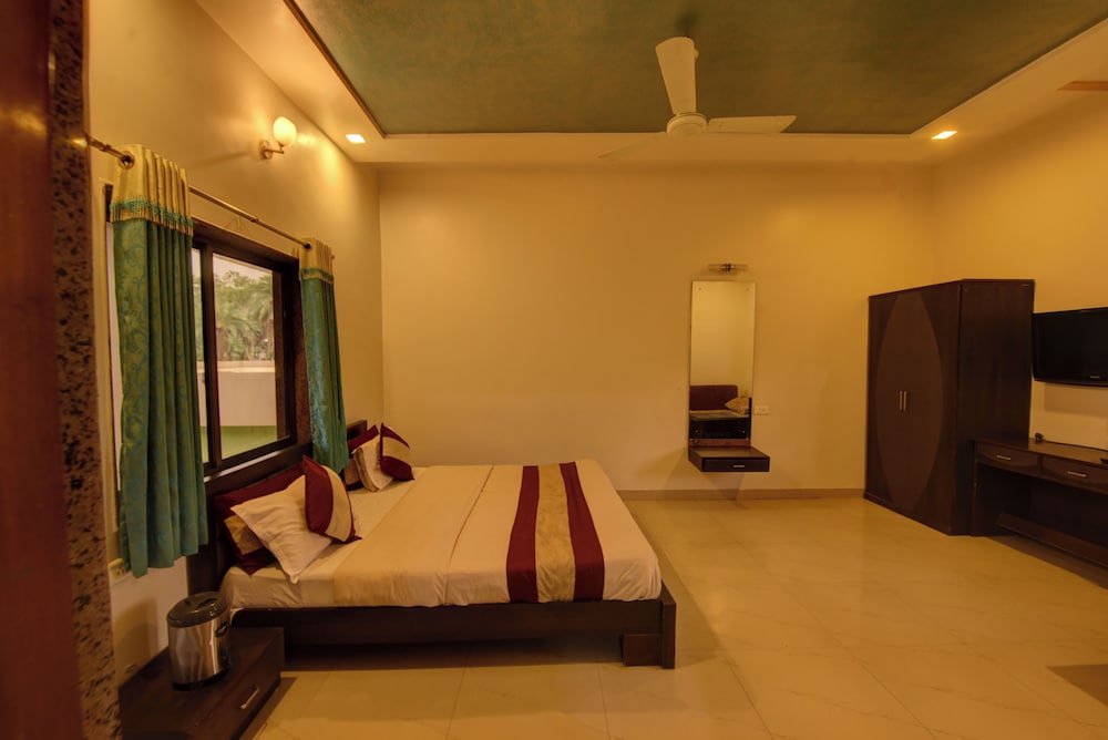Hotel Dev Residency 18/50
