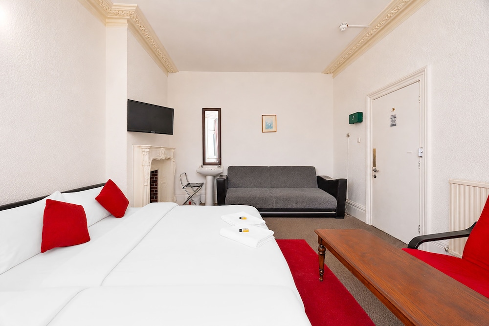 OYO Saji Hotel 14/47