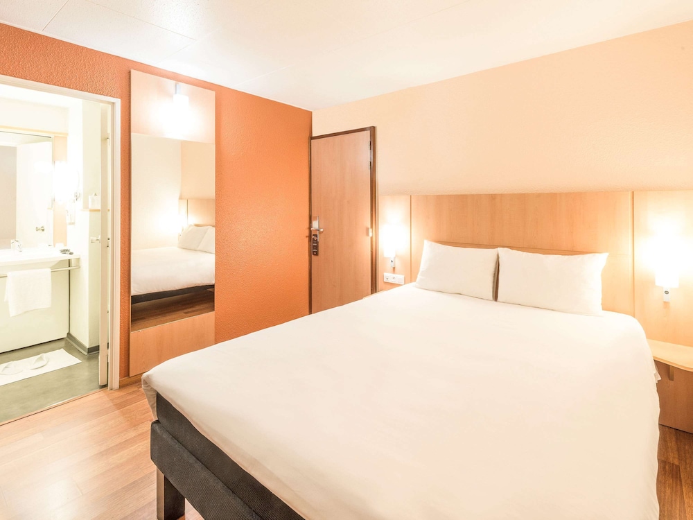 Ibis Limoges Centre 26/72