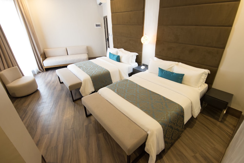Goldberry Lite Hotel Iloilo 10/35
