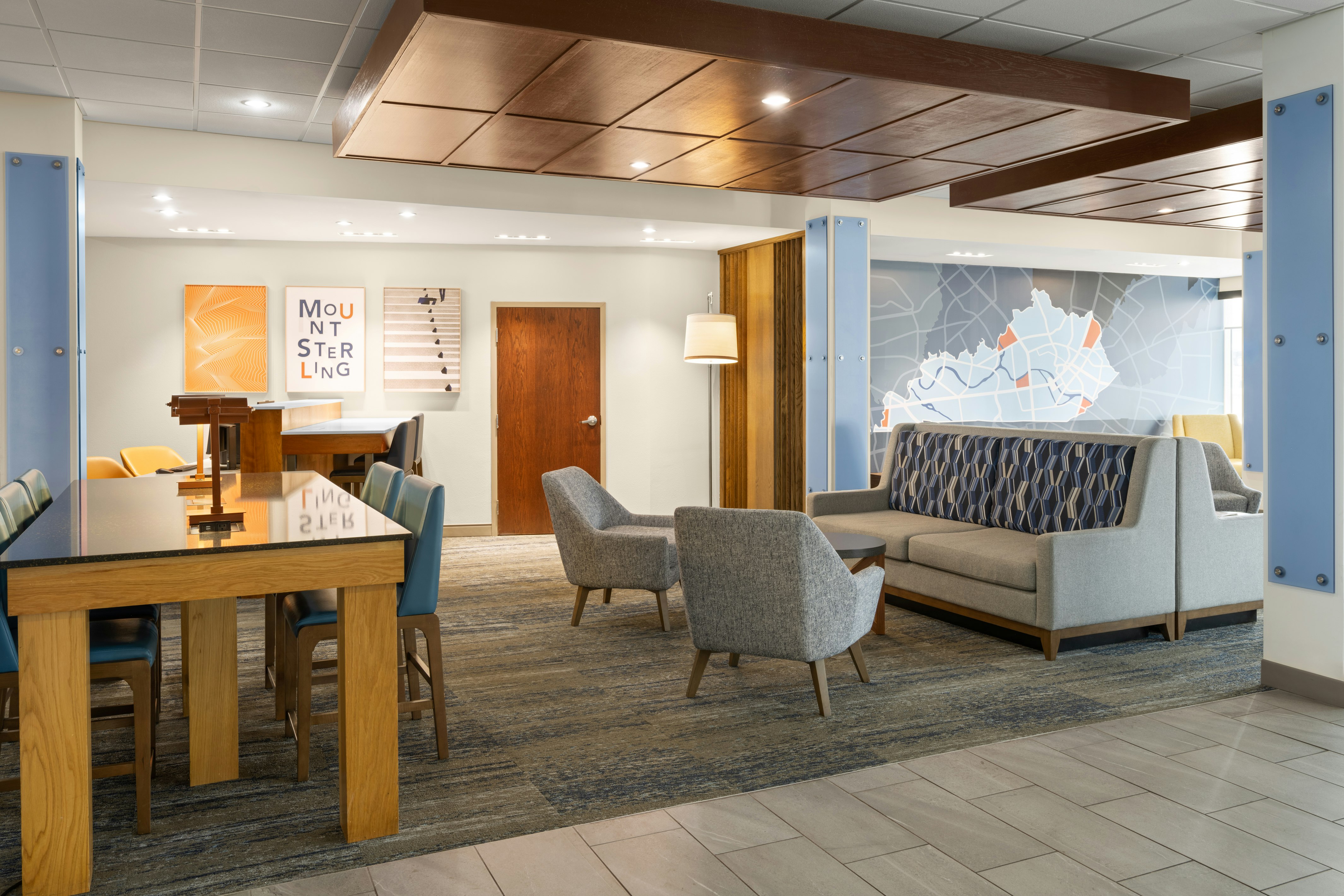 Holiday Inn Express and Suites Mt Sterling North 55/72