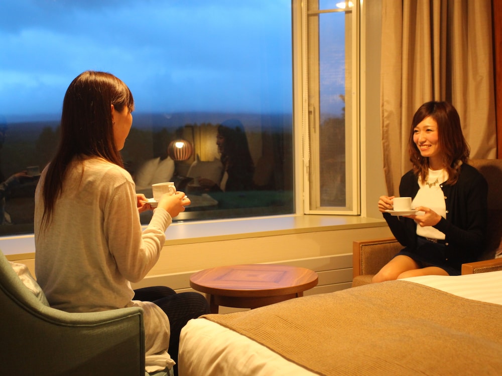 Hakodate Onuma Prince Hotel 10/76