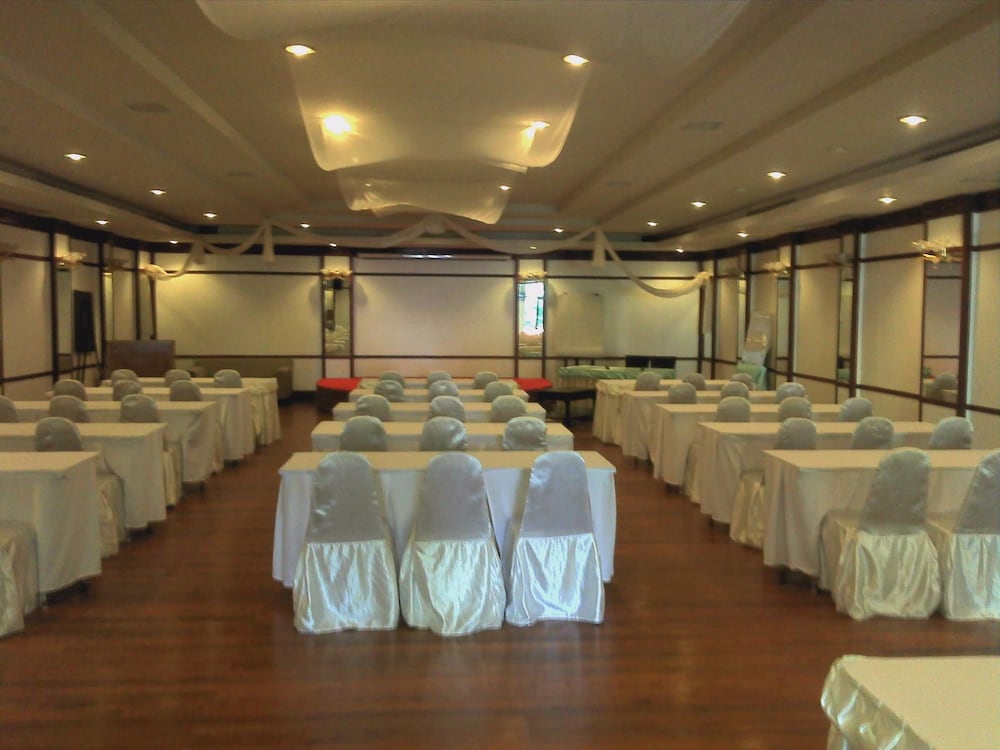 Racha Kiri Resort and Spa 49/63