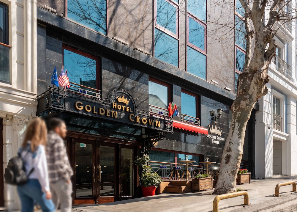 Golden Crown Hotel in ISTANBUL