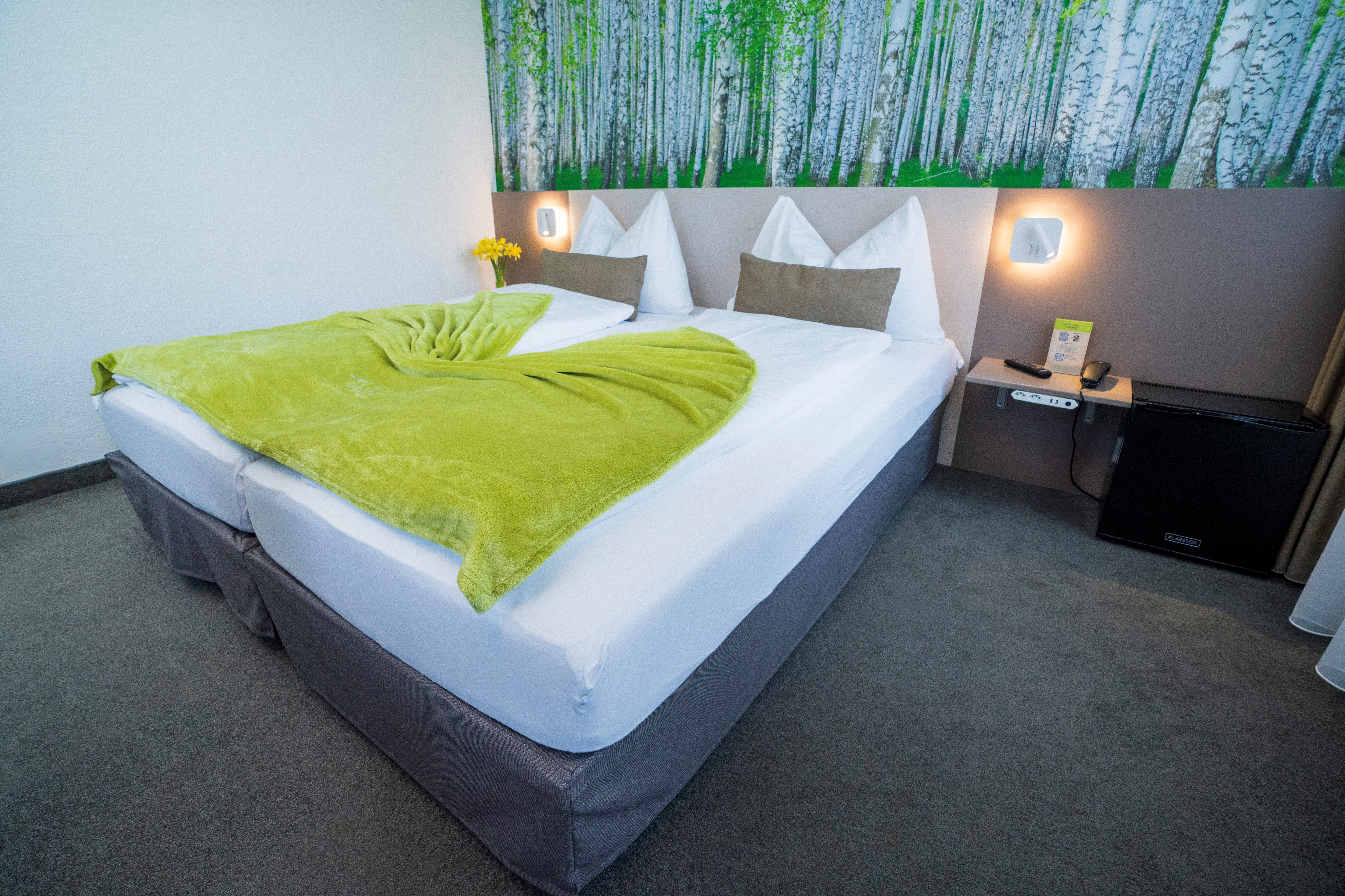 DESIGN, TWIN BEDS