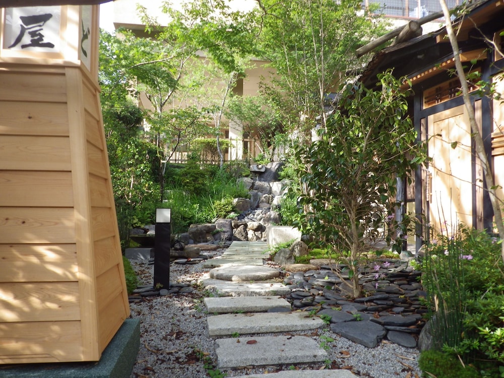 Kosenkaku Yoshinoya 6/50