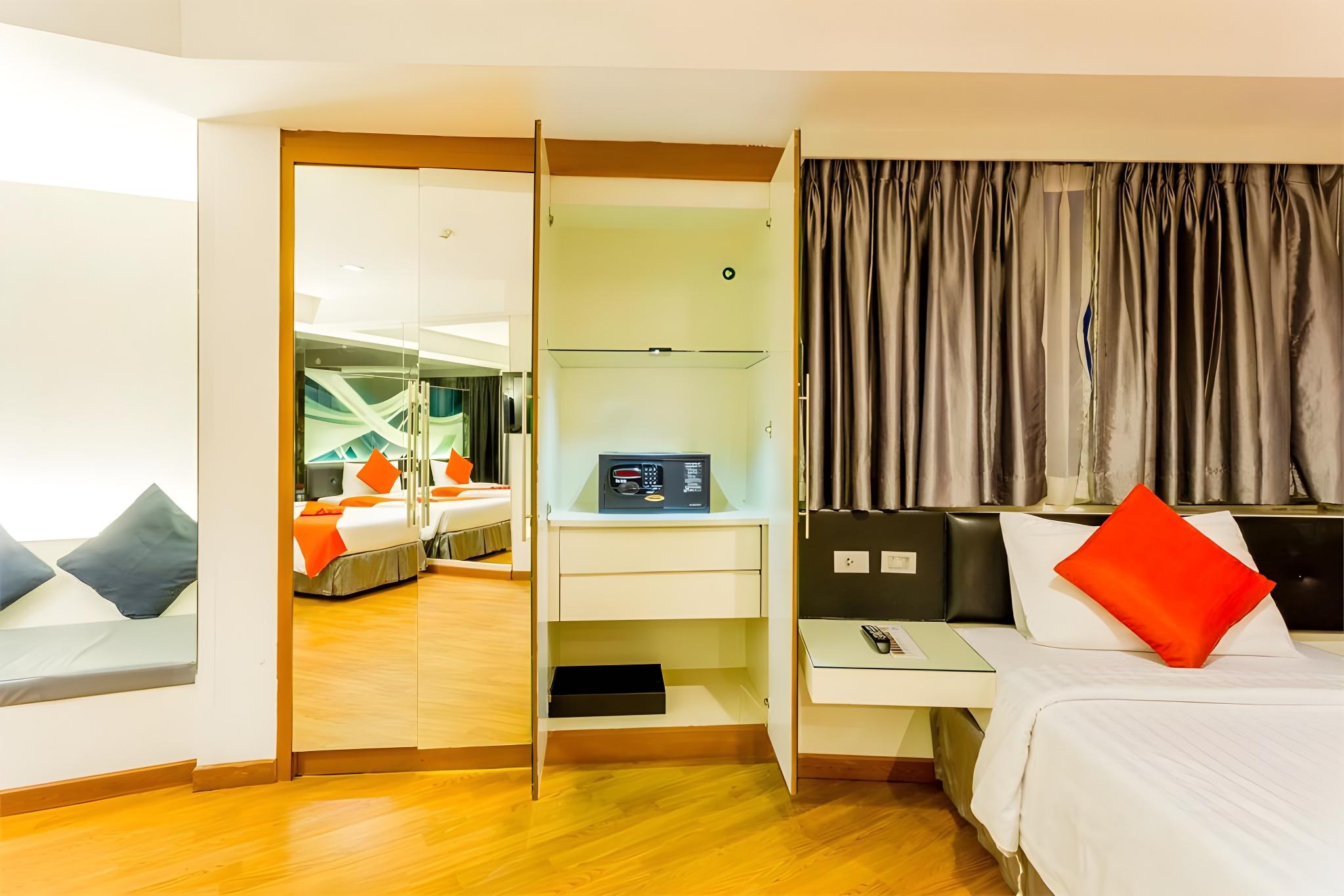 Superior, Double or Twin Bed, Premium Wing