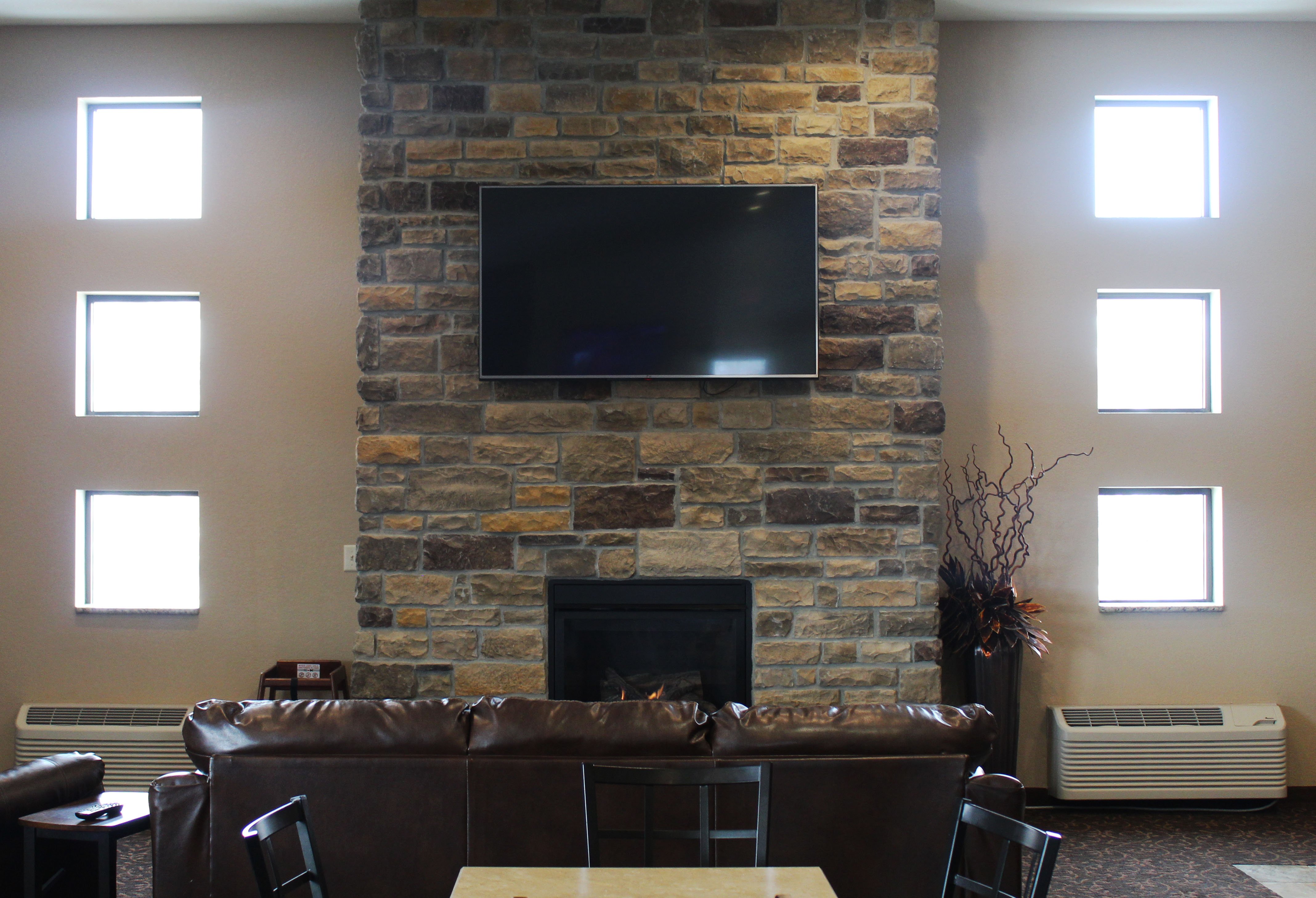 Boulders Inn Amp Suites Oak Ridge 42/50
