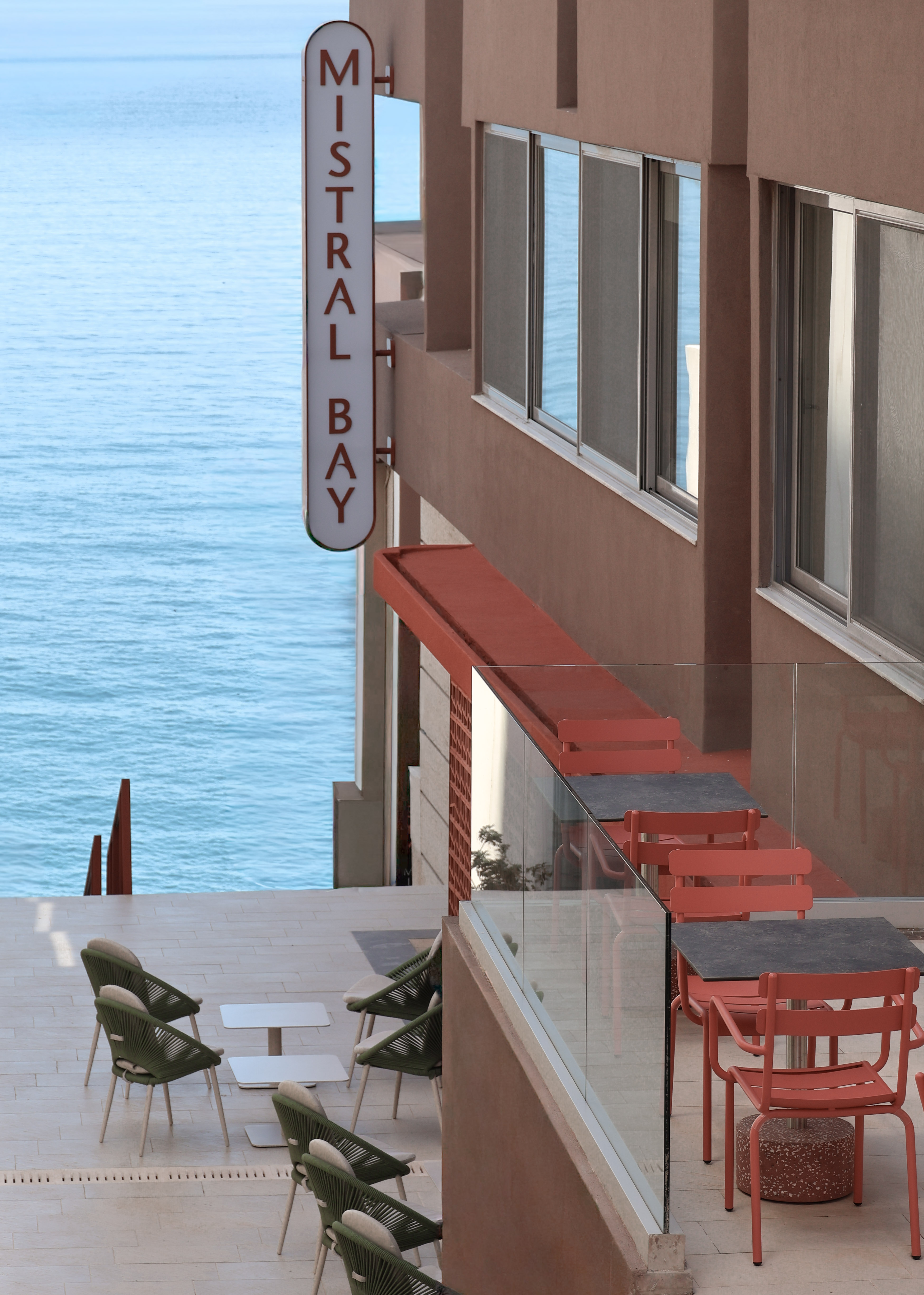 Mistral Bay Hotel 46/50