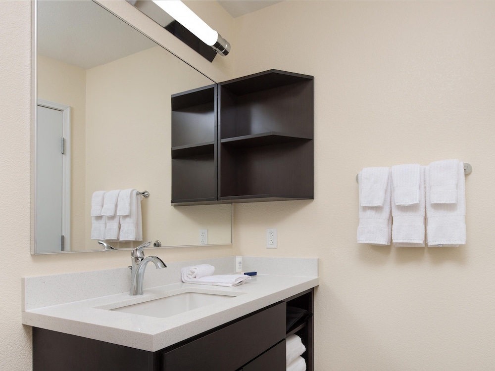 Candlewood Suites Enid 35/36