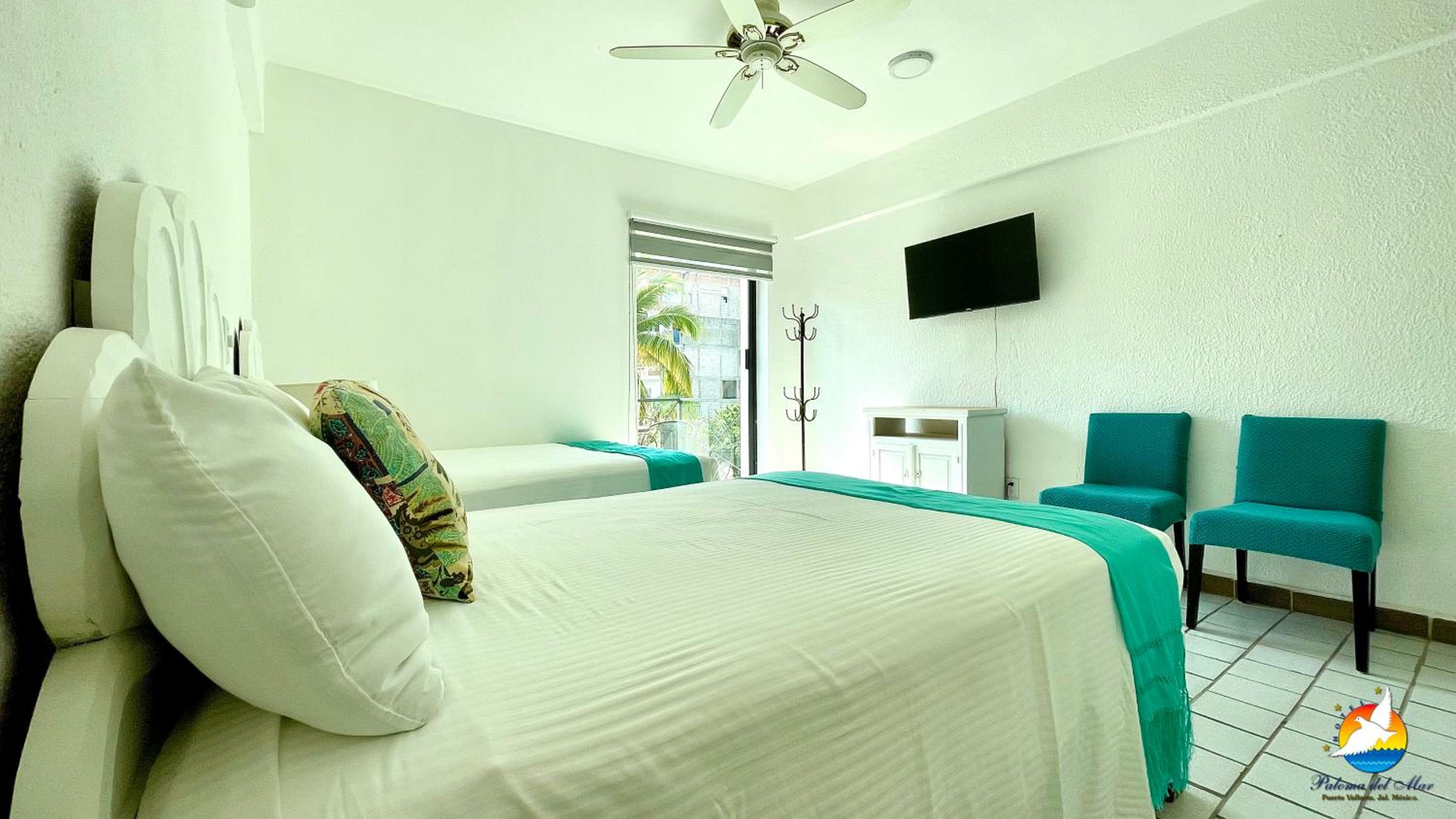 Standard, 2 Double Beds
