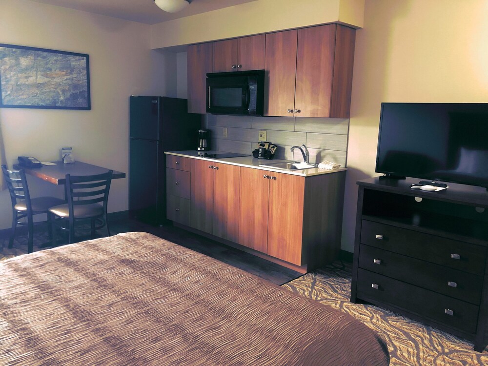 Extended Stay America - Juneau - Shell Simmons Drive 53/59
