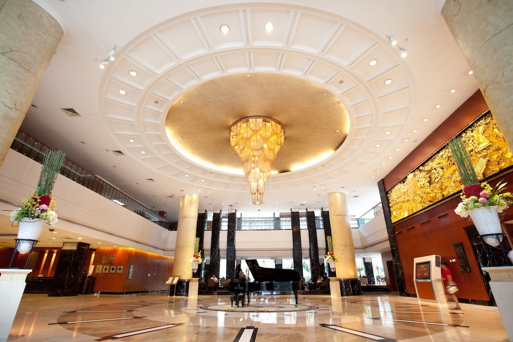 Dong Fang Hotel 6/74