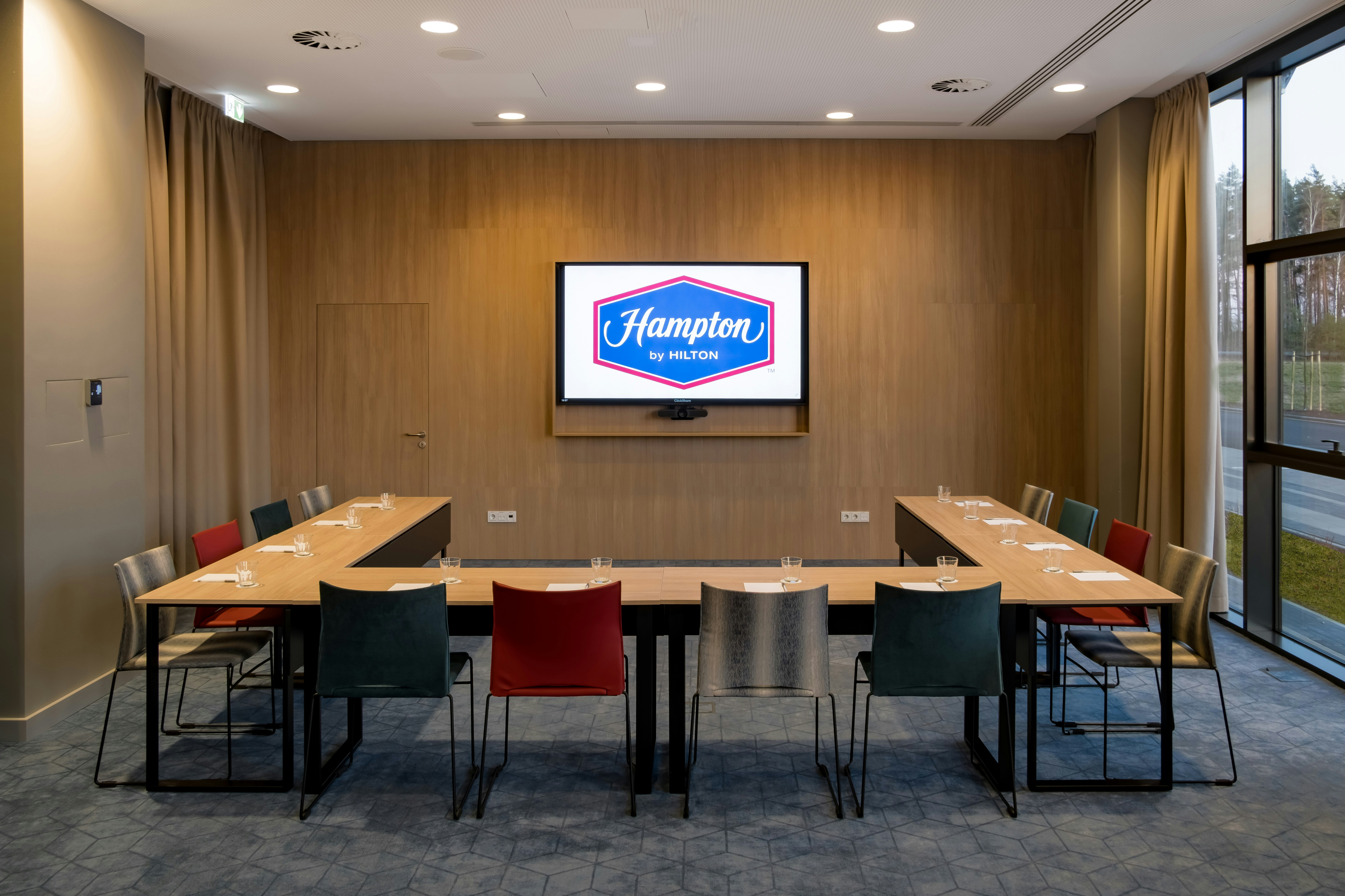 Hampton by Hilton Riga Airport 27/31