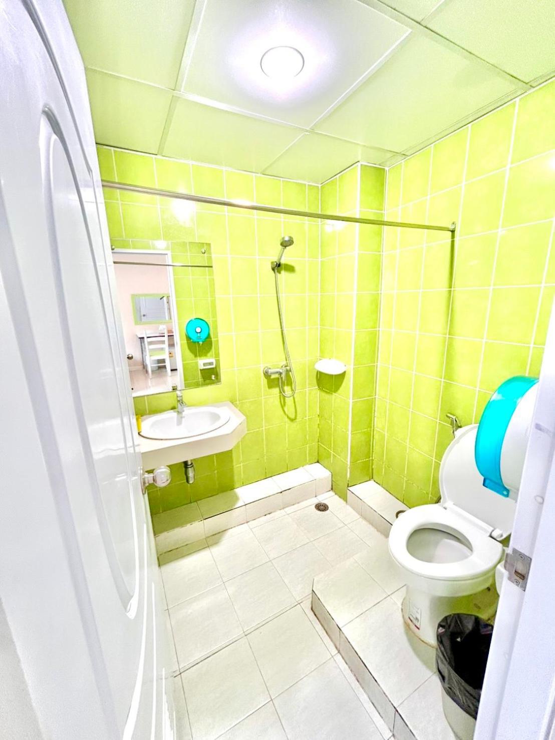 ABCYQ Hotel Bangkok 26/28