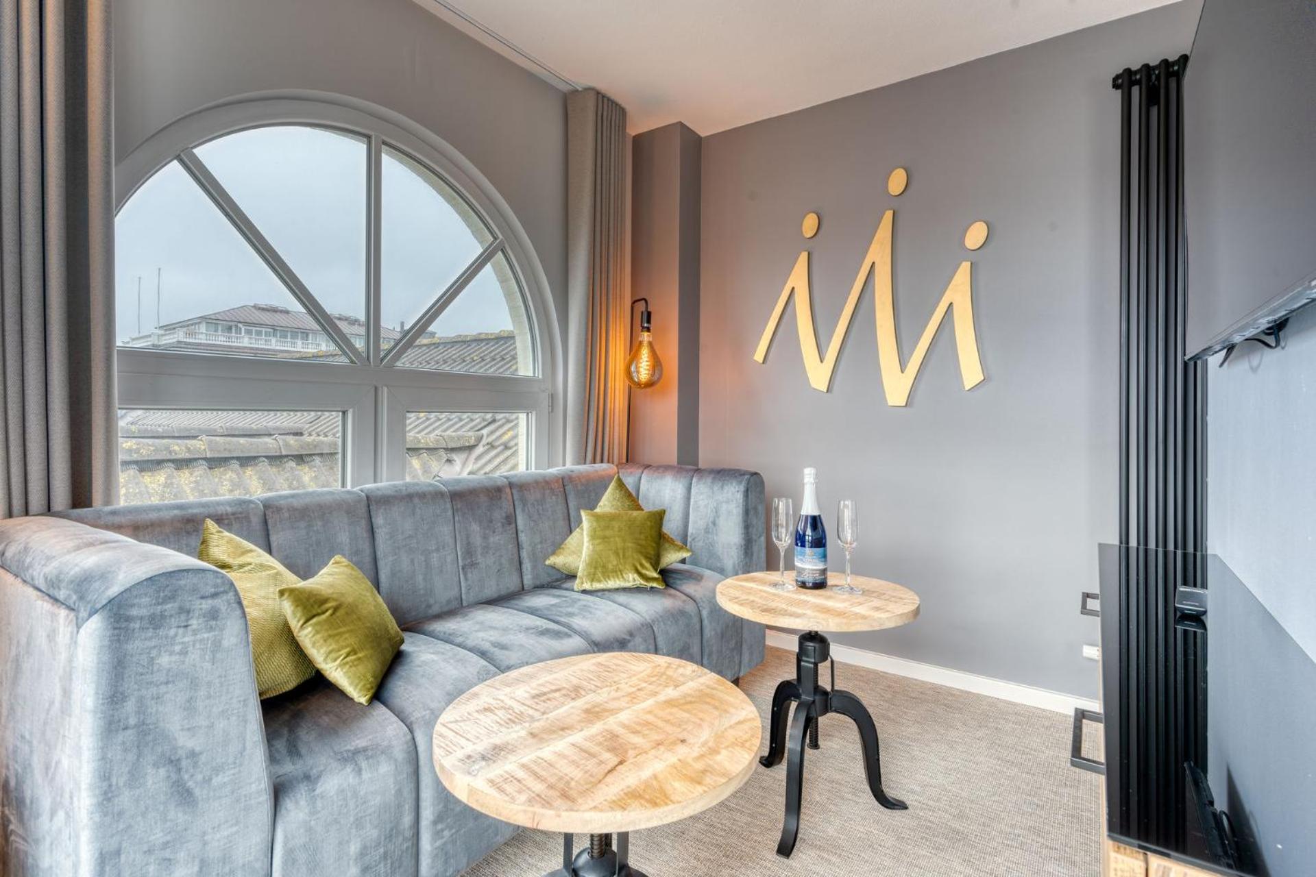Inselhotel Konig 38/57