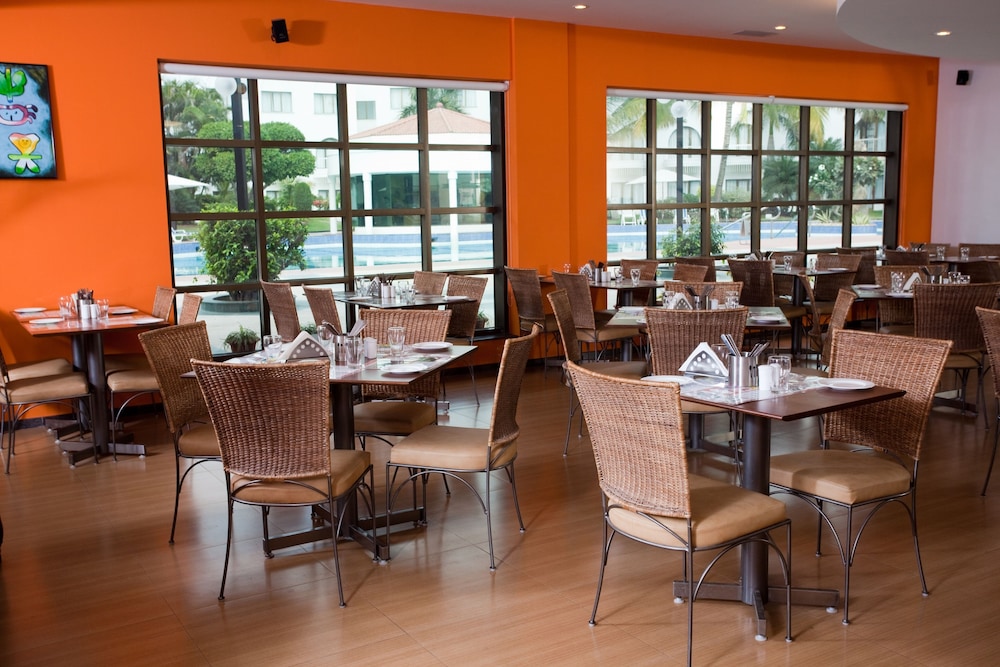 Lemon Tree Hotel Ahmedabad 48/67