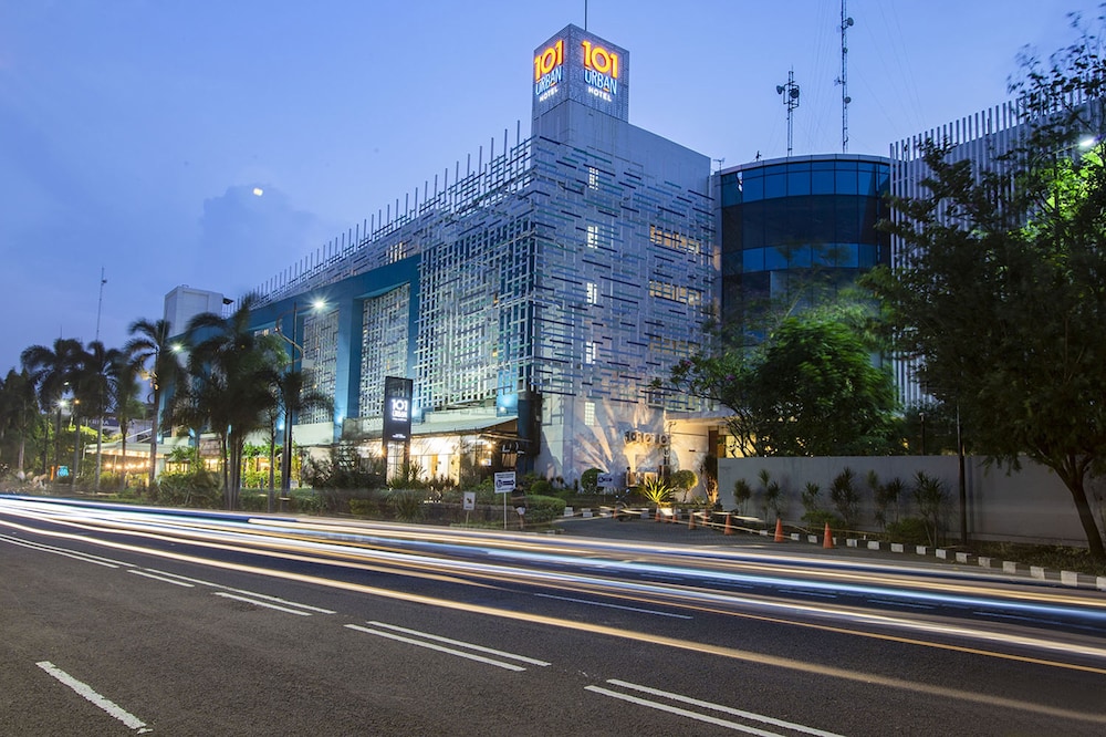 1o1 Urban Jakarta Kelapa Gading the Bnb 5/72