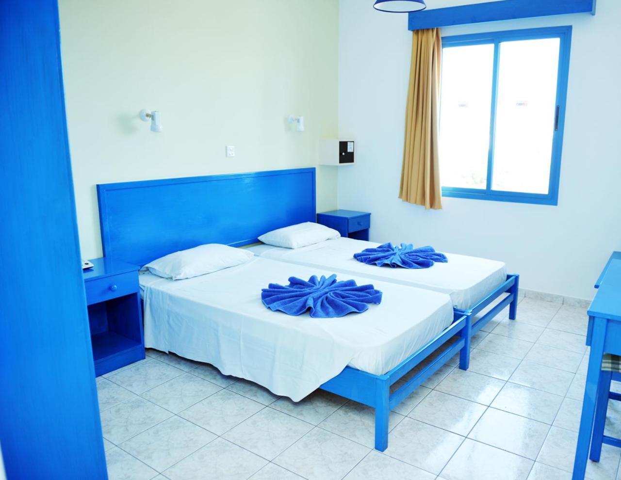 1 Bedroom, Apartment, Inland View