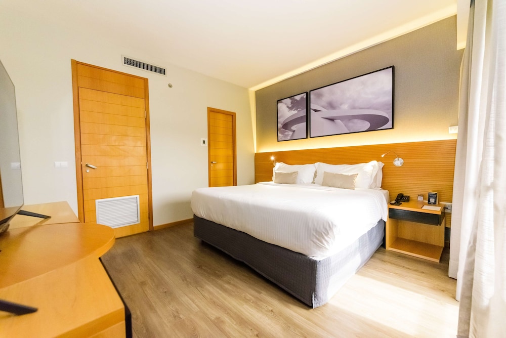 Suite, Queen Bed