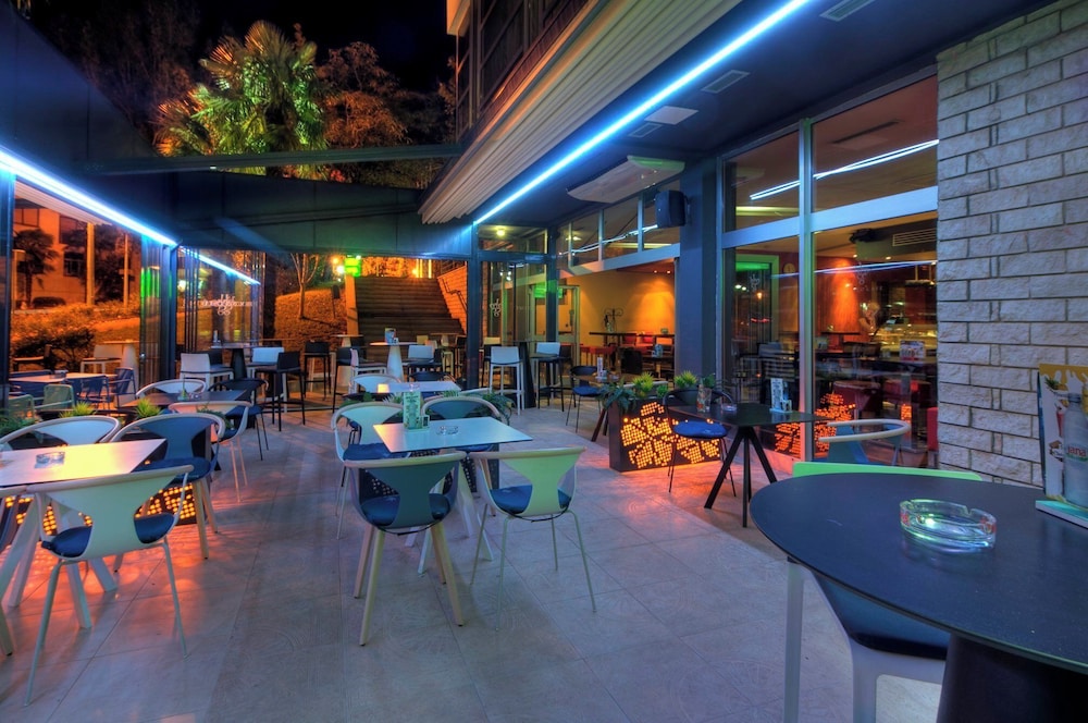 Hotel Brotnjo 58/67