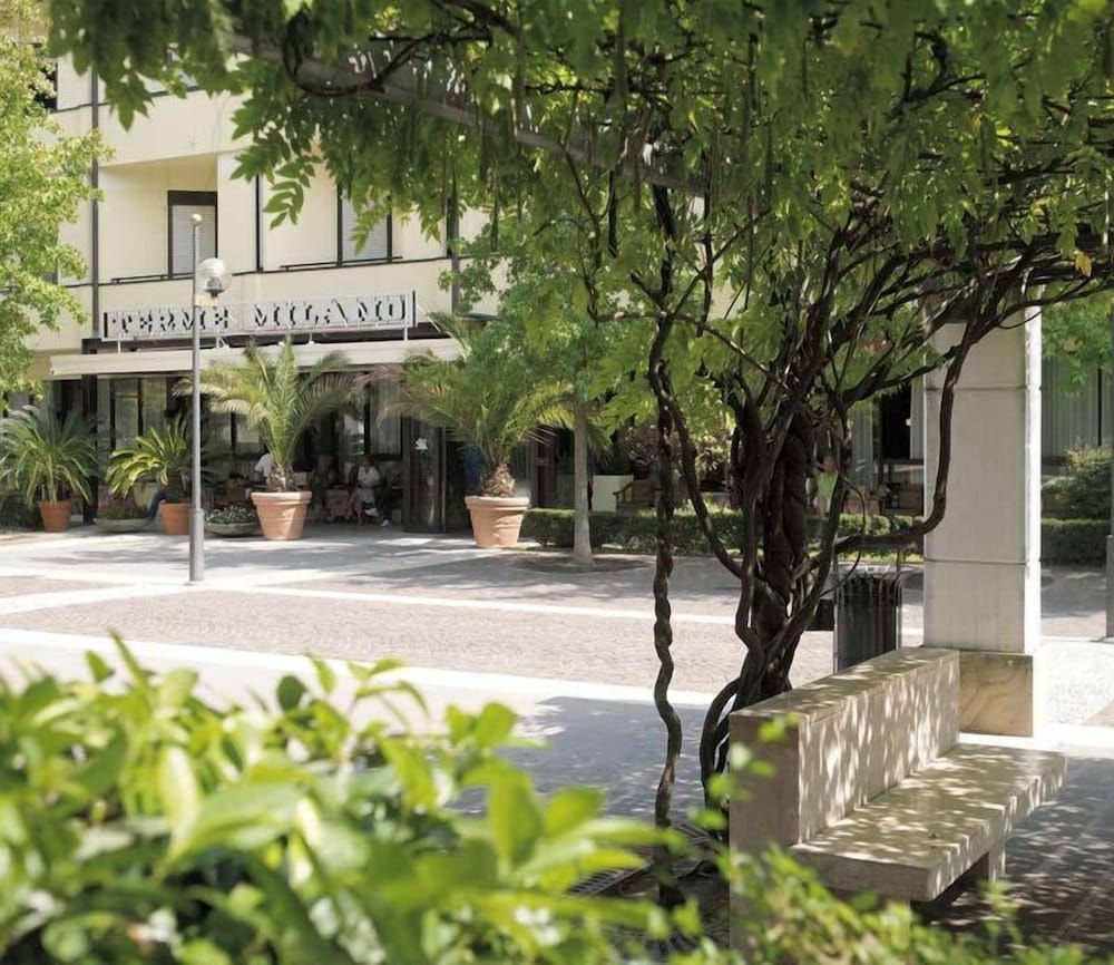 Terme Milano 30/33