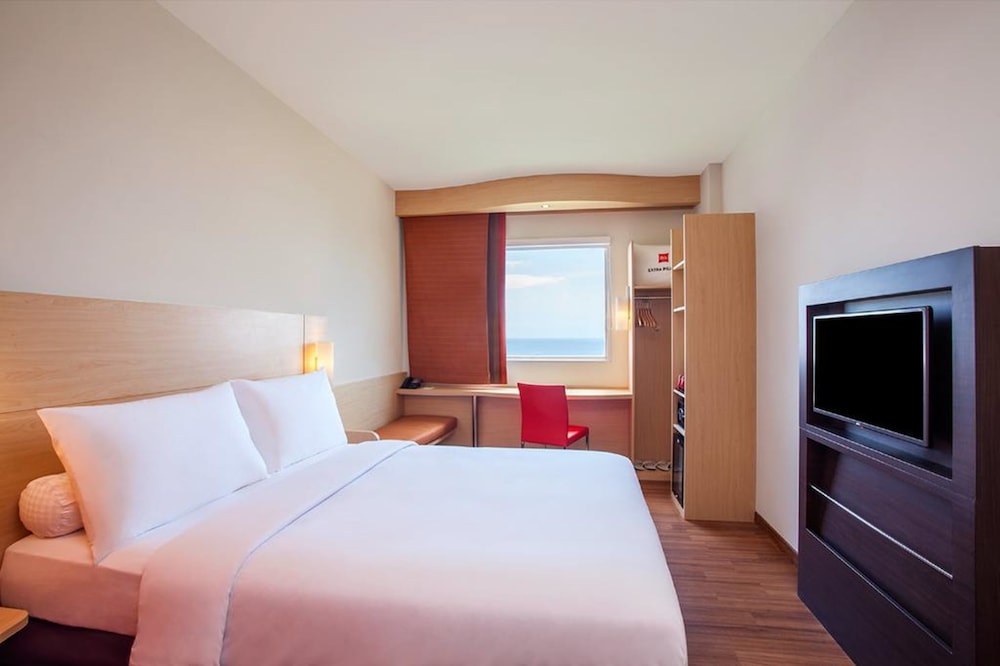 Ibis Manado City Center Boulevard 8/28
