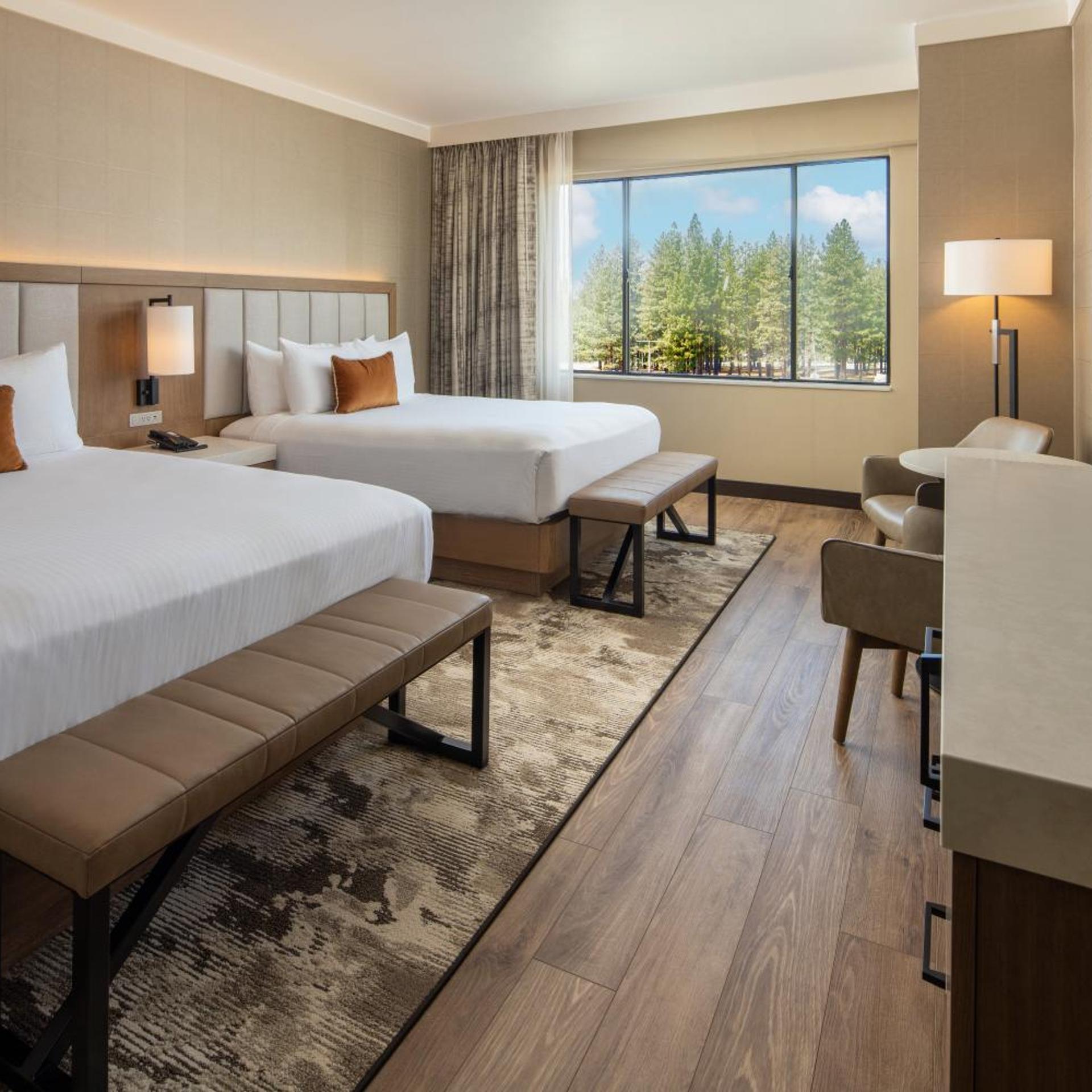 Deluxe, Double Bed