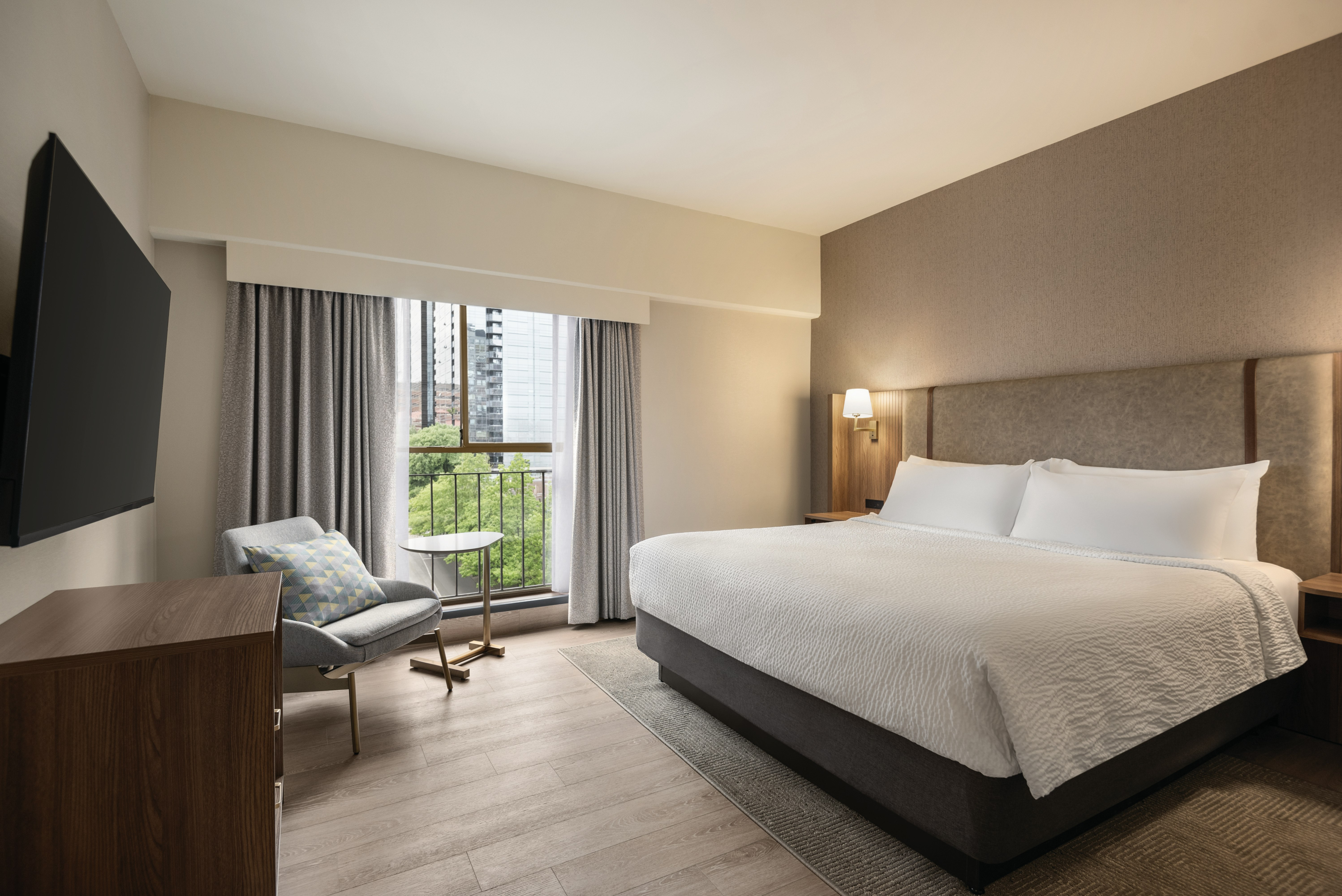 HOLIDAY INN HOTEL AND SUITES VANCOUVER DOWNTOWN 21/73