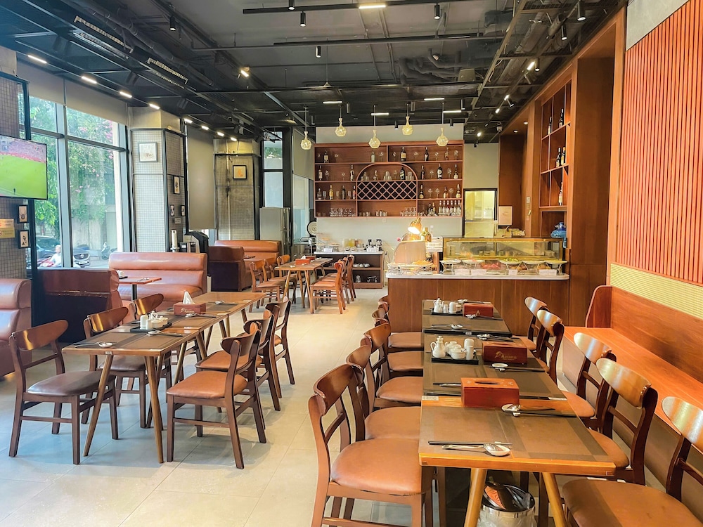 A25 Hotel - 18 Nguyen Hy Quang 36/43