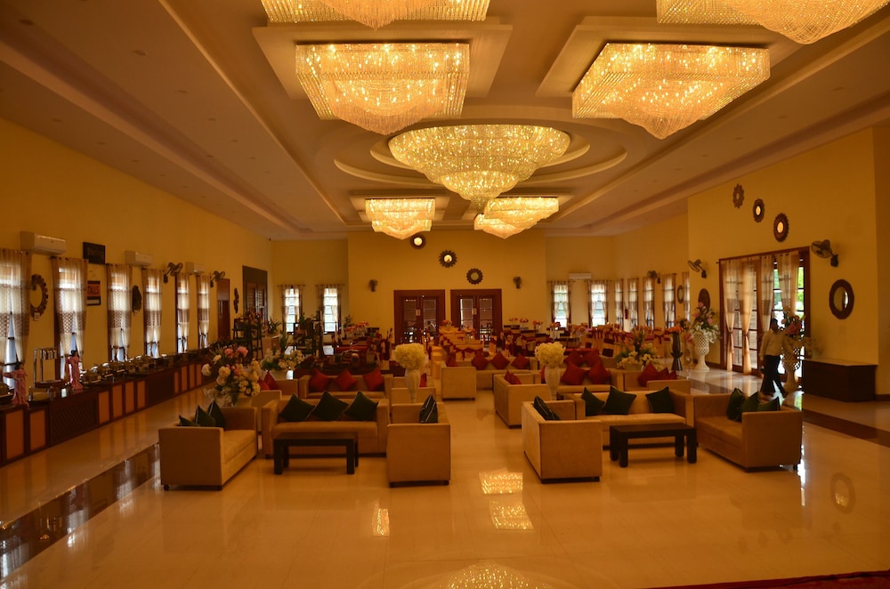 Sterling Banquet and Hotel 31/50