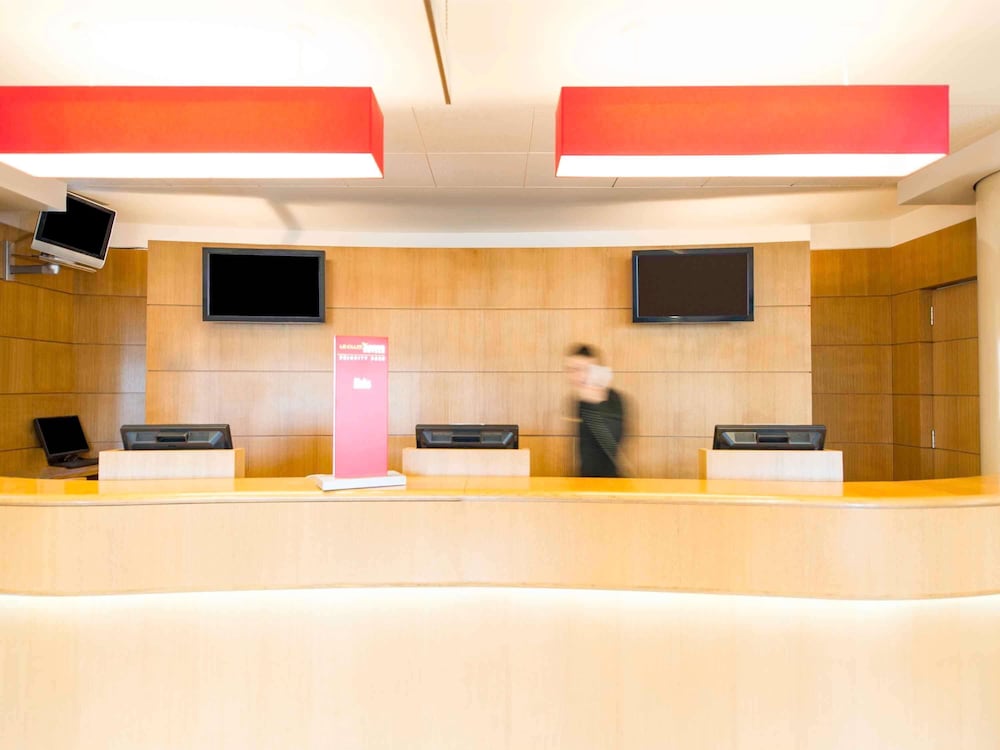 Ibis Florence North Airport Hotel 13/65