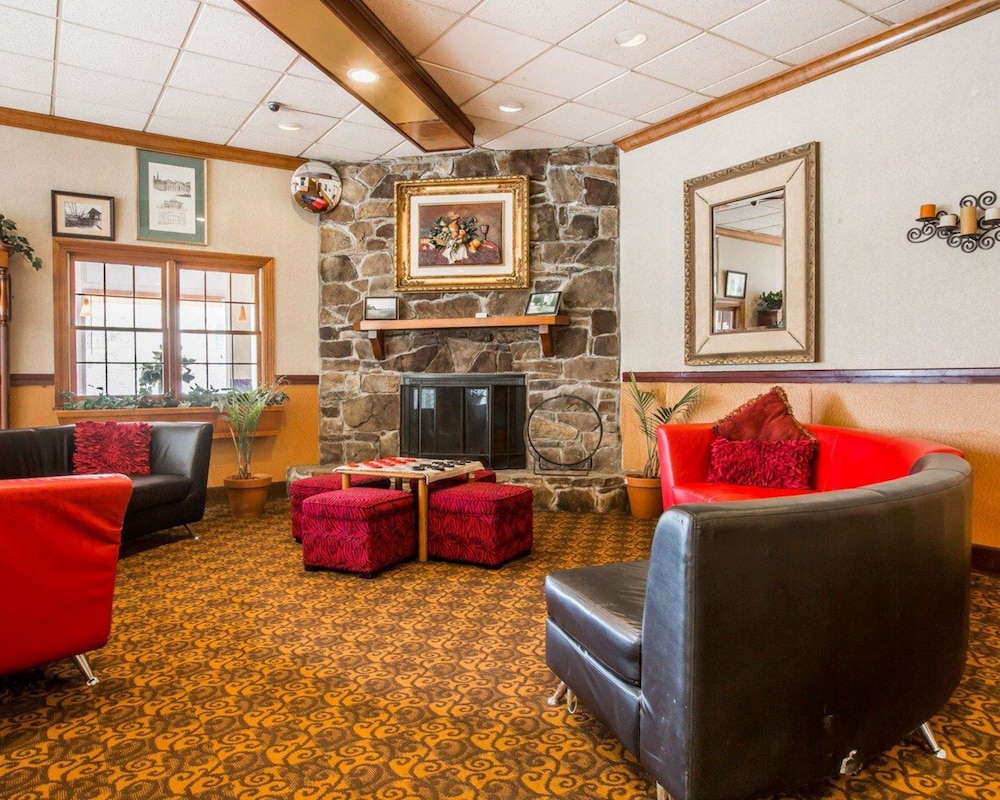 Quality Inn & Conference Center Brattleboro North 50/64