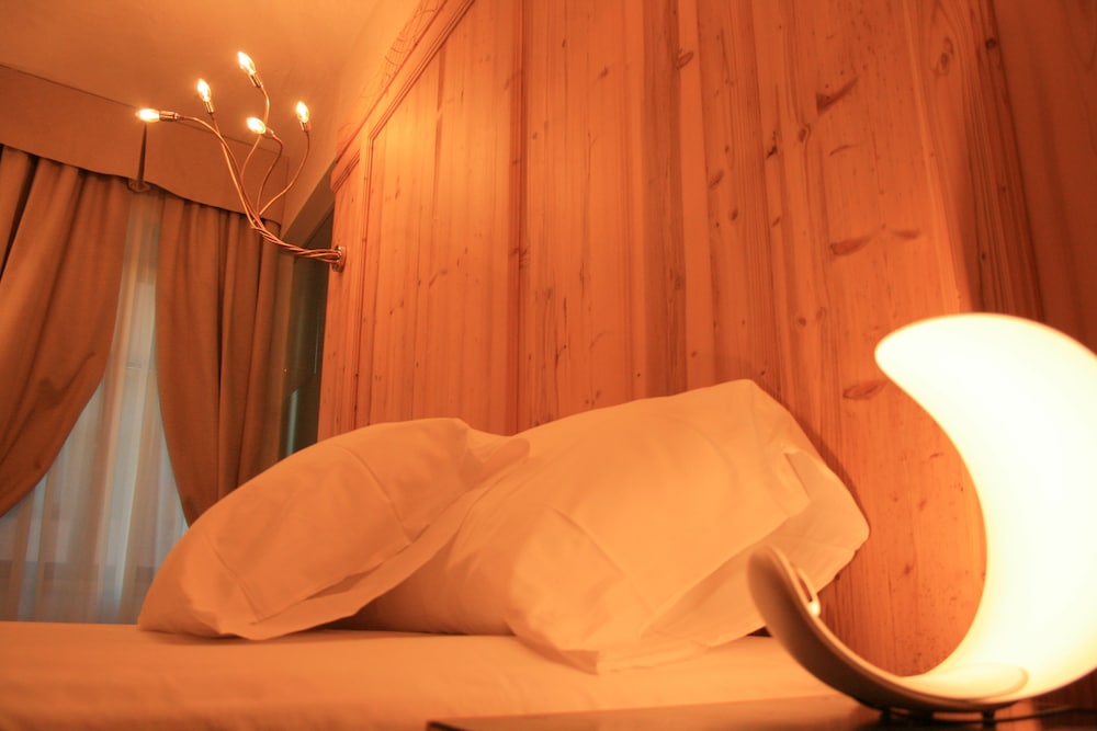 HOTEL ORSO GRIGIO 35/60